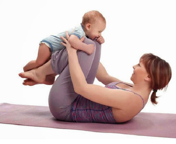 Cách tập thể dục cho phụ nữ sau sinh